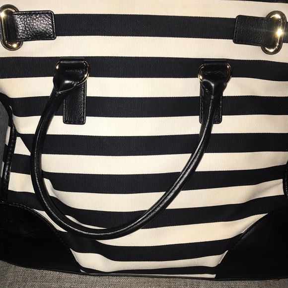 Michael Kors Shoulder Bag - Picture 3 of 6